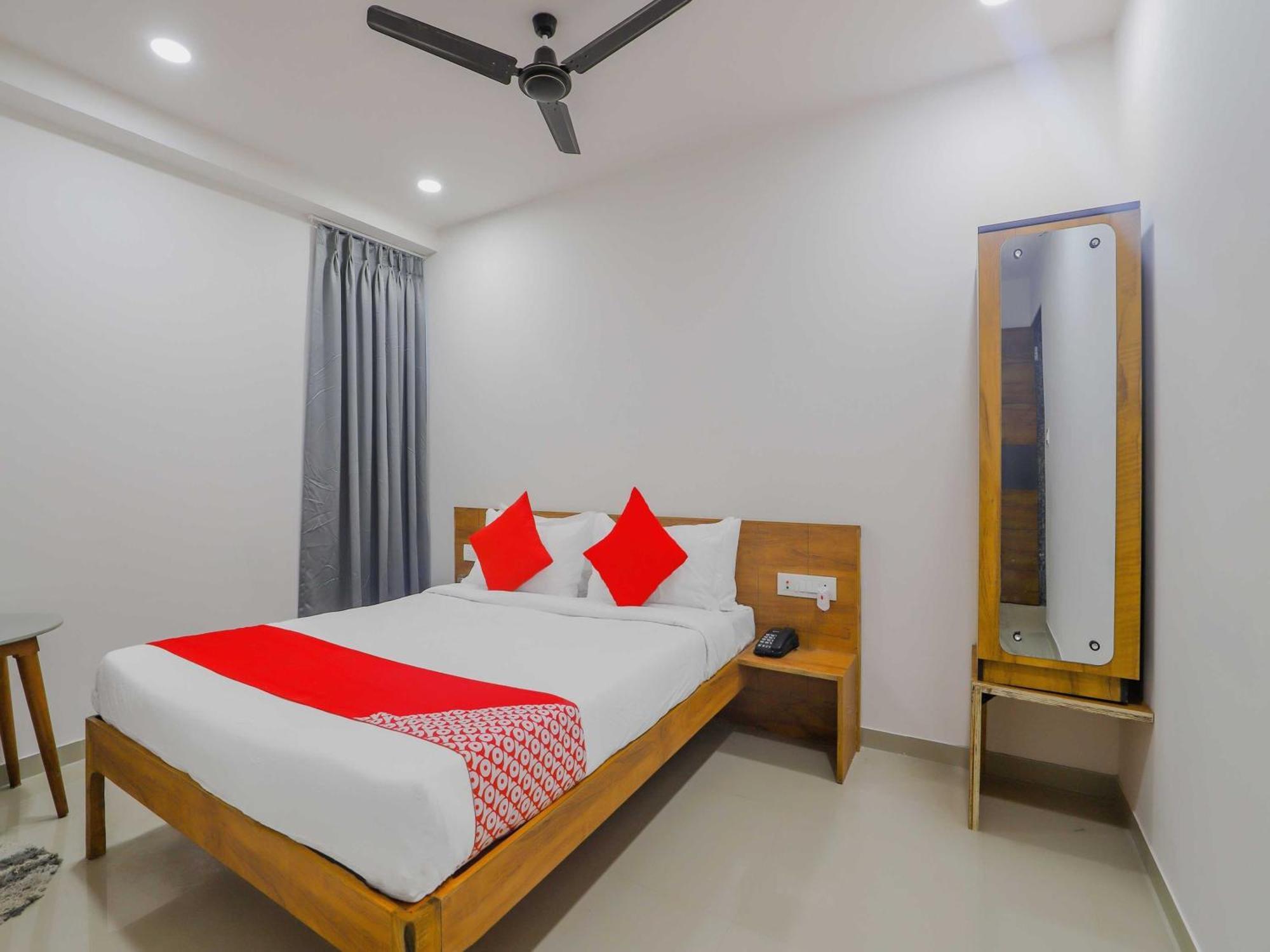 Hotel O Casa Marina Bhatha Buitenkant foto