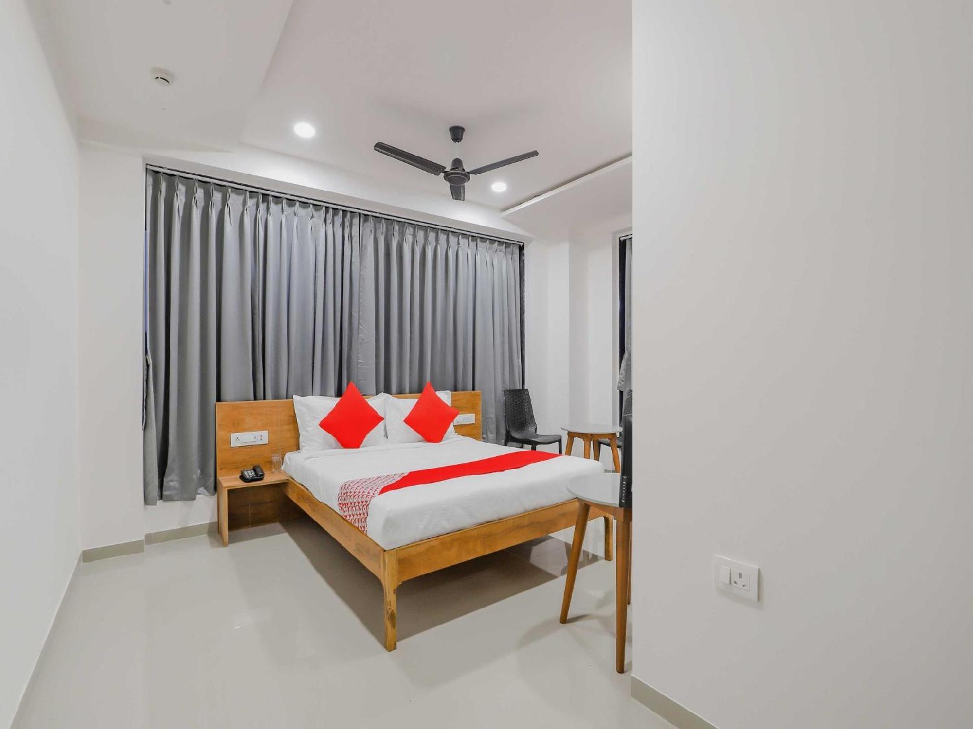 Hotel O Casa Marina Bhatha Buitenkant foto